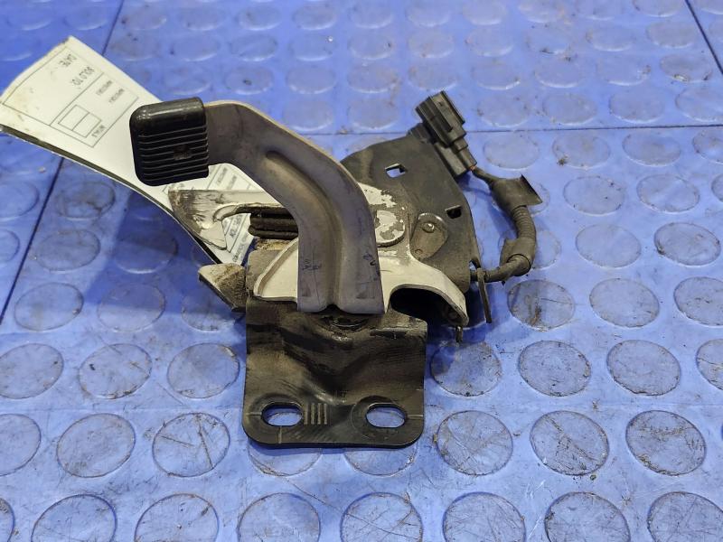 2011 Honda Pilot Hood Latch