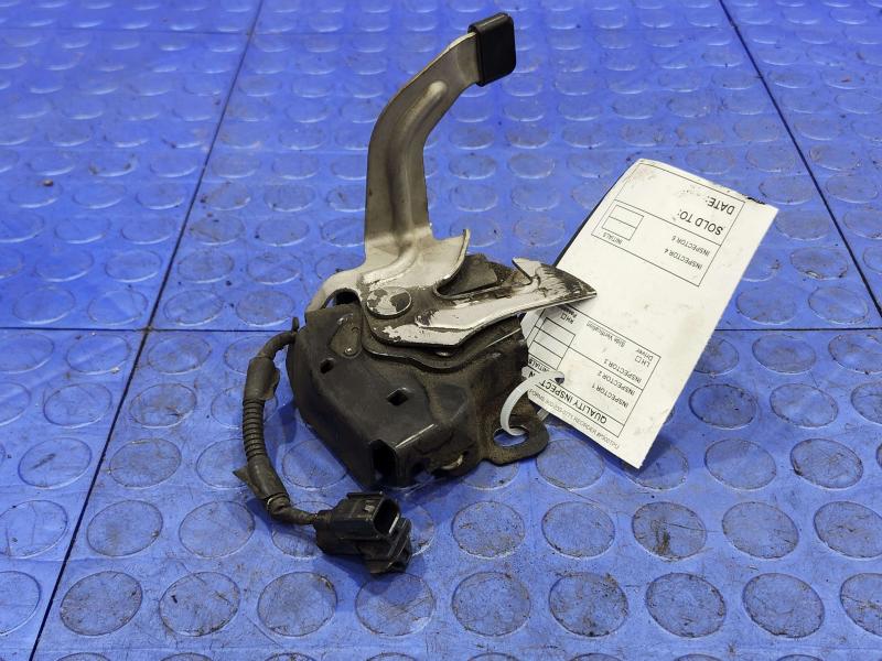 2011 Honda Pilot Hood Latch