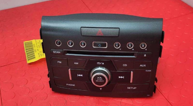 2012-2014 Honda CR-V EX Radio Receiver AM FM Single CD 1XN6 OEM 39100T0AA11