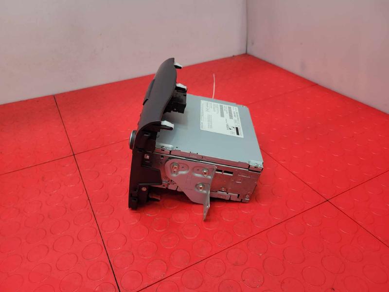 2012-2014 Honda CR-V EX Radio Receiver AM FM Single CD 1XN6 OEM 39100T0AA11