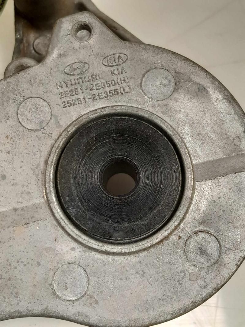 2018 Hyundai Elantra Engine Belt Tensioner
