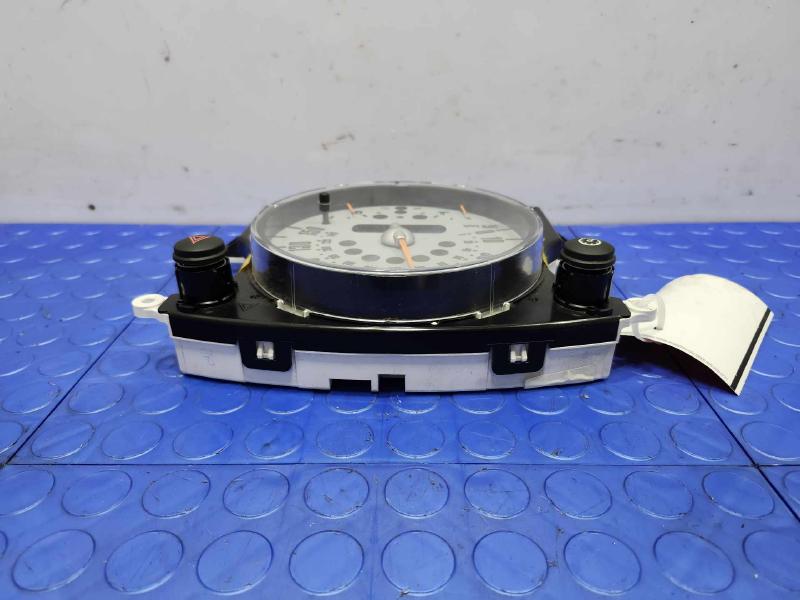 2003 MINI Cooper Speedometer