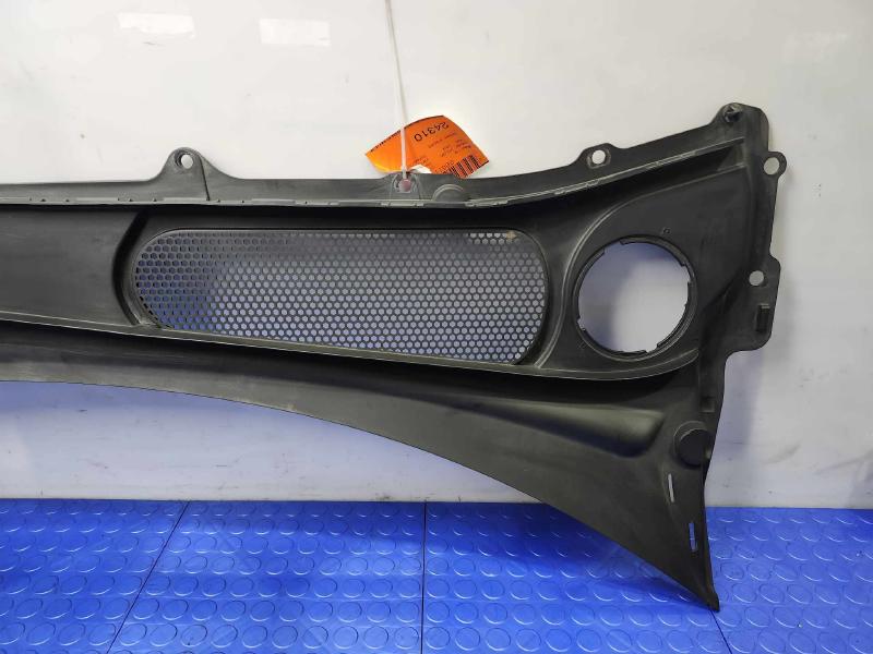 2017-2025 Volvo V90 S90 Cowl Panel Cover Grille Air Inlet Genuine OEM 32244451