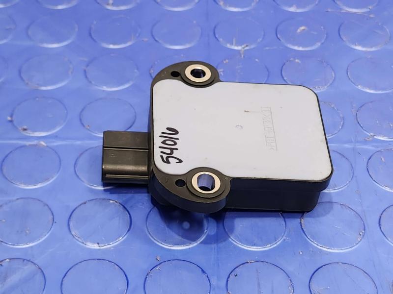 2010 Toyota Prius Chassis Brain Box