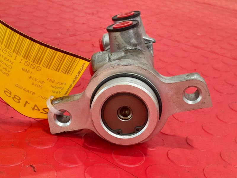 2014 Chevrolet Silverado 1500 Master Cylinder