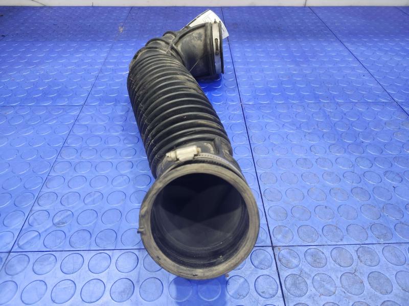 2010 Dodge Ram 1500 Air Intake Tube/Resonator