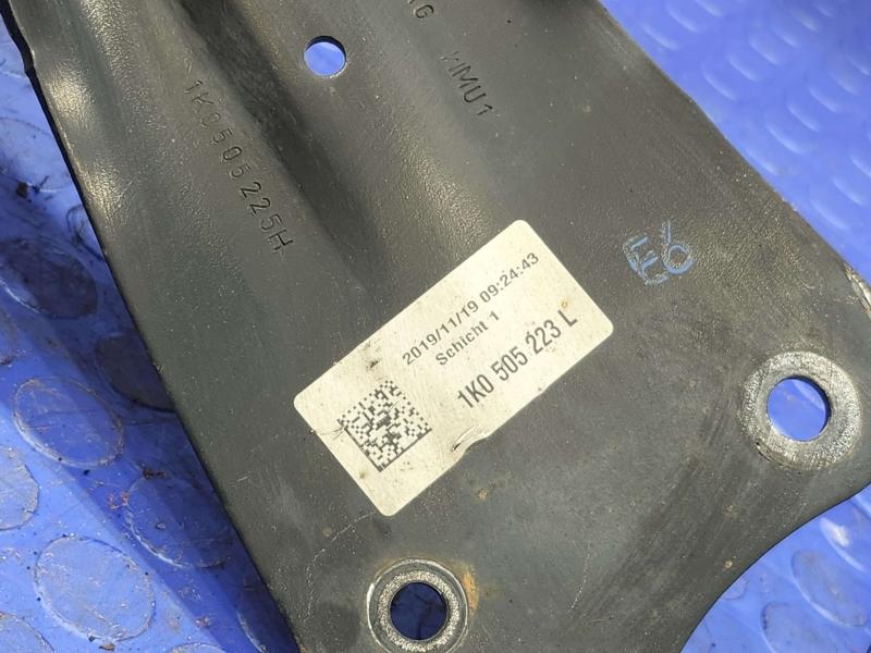 2020 Volkswagen Passat Lower Control Arm Rr