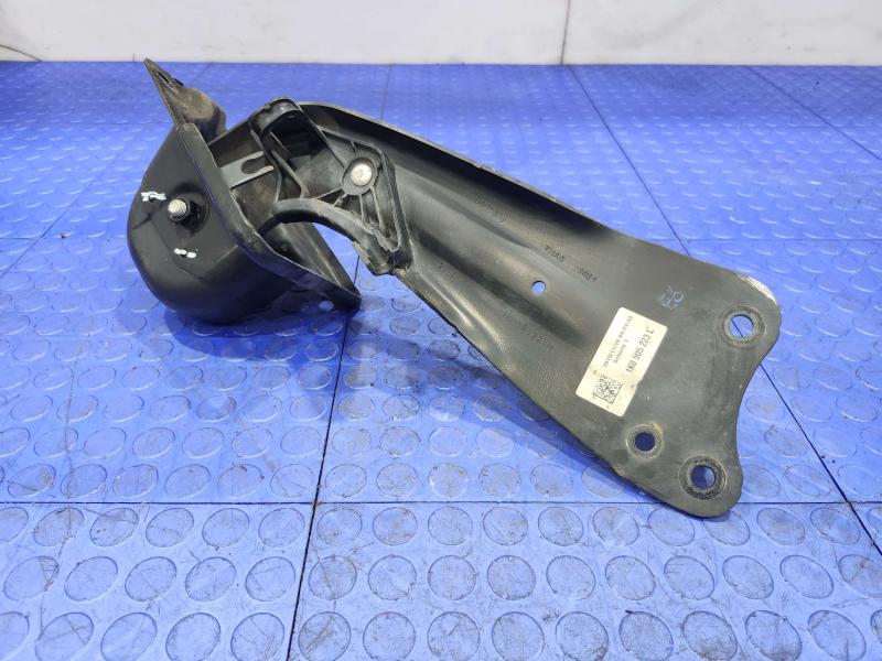 2020 Volkswagen Passat Lower Control Arm Rr