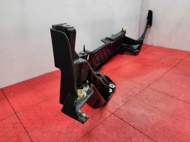 2014 Ford Fusion Radiator Support