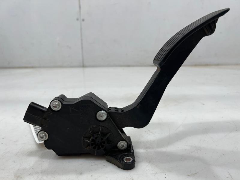 2014 Subaru Crosstrek Pedal Assembly