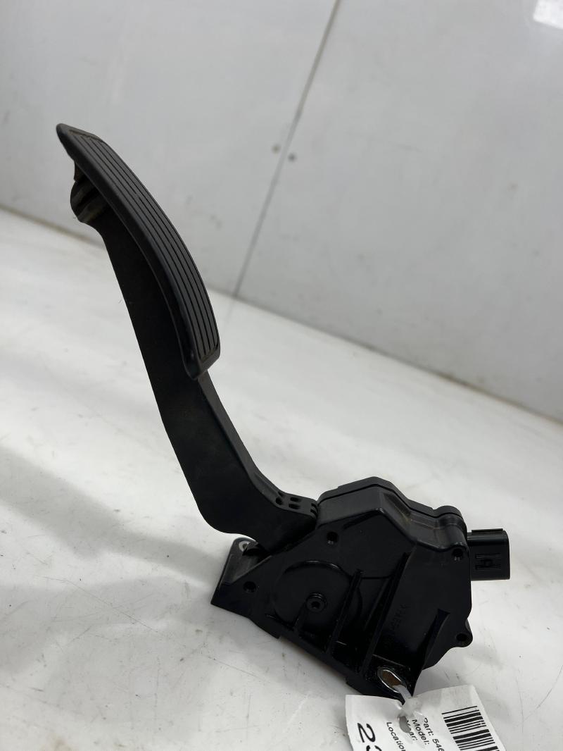 2014 Subaru Crosstrek Pedal Assembly
