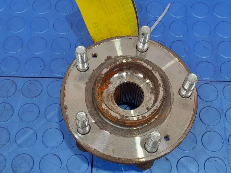 2011-2015 Kia Sorento Front Wheel Hub and Bearing Genuine OEM 517503J000