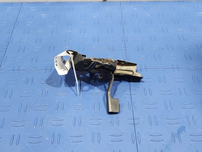 2017 Toyota Corolla Hood Latch