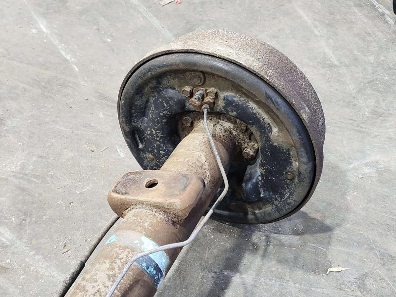1993 Ford Econoline E-150 Rear Axle Assy.