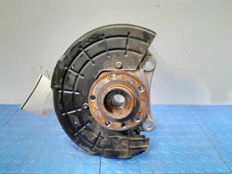 2015 Chrysler 200 Spindle Knuckle Front