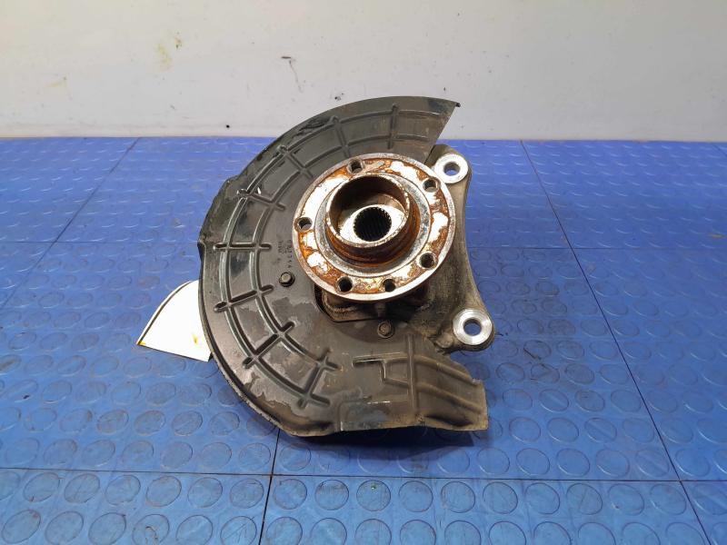 2015 Chrysler 200 Spindle Knuckle Front