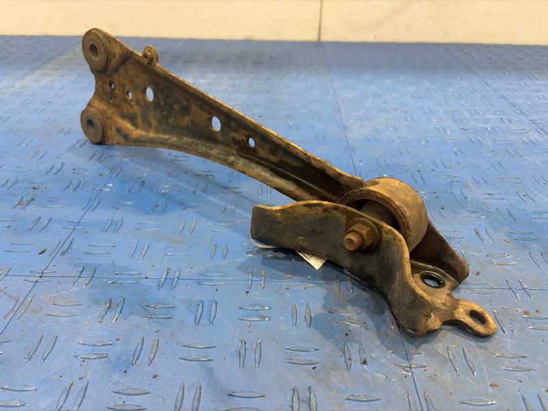 2007 Toyota RAV4 Lower Control Arm Rr