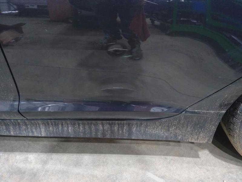 2020 Kia Stinger Rear Door