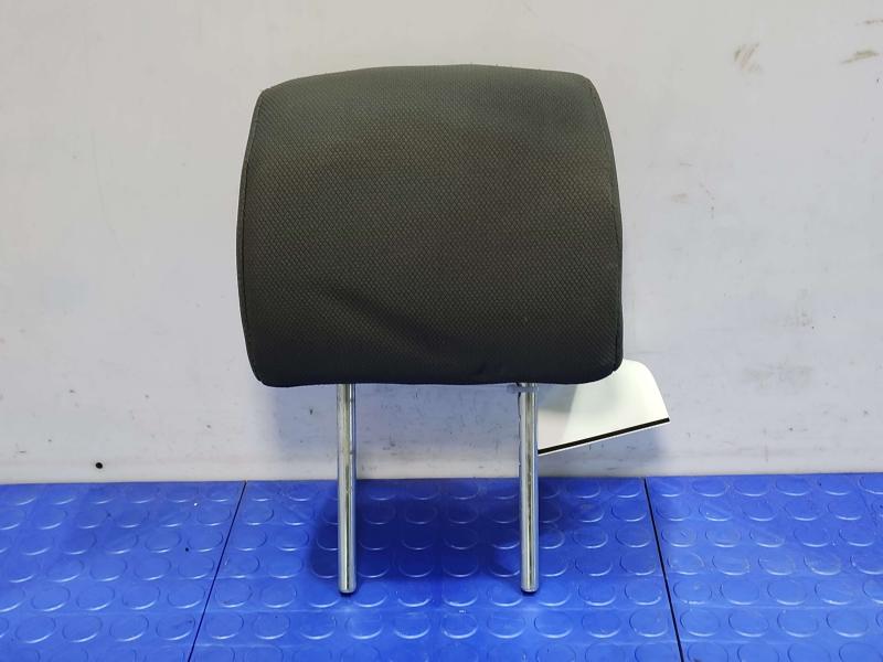 2015 Chevrolet City Express Headrest