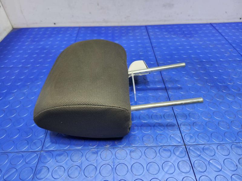 2015 Chevrolet City Express Headrest