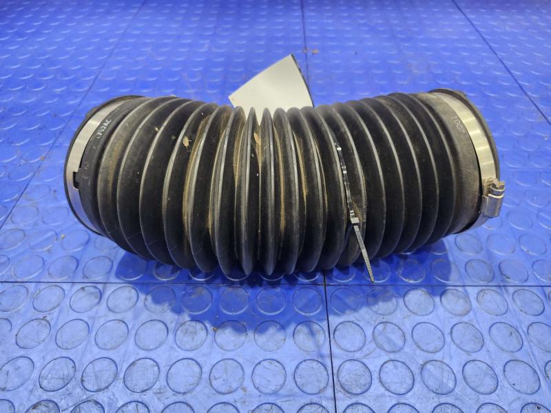 2017 Dodge Grand Caravan Air Intake Tube/Resonator