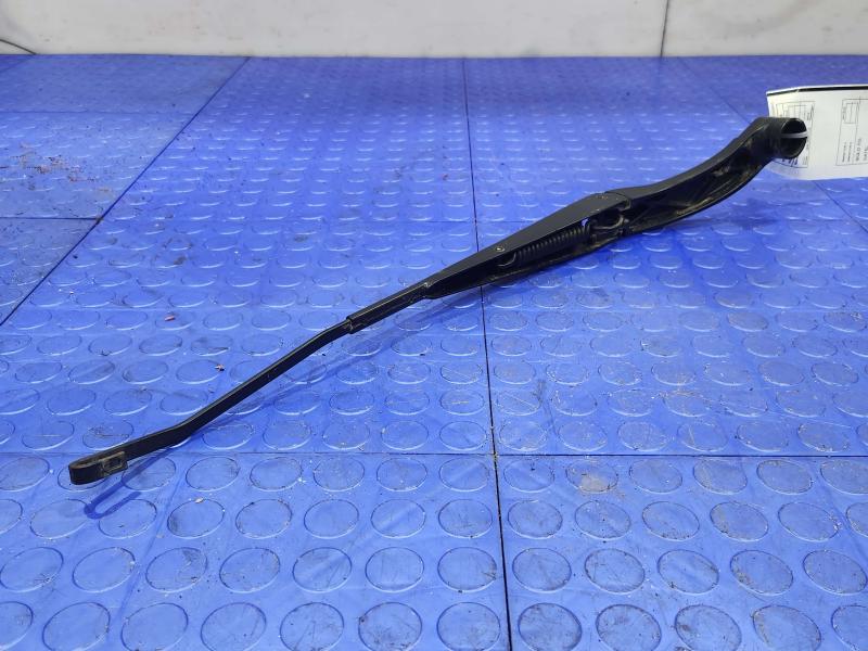 2017 Chevrolet Malibu Wiper Arm