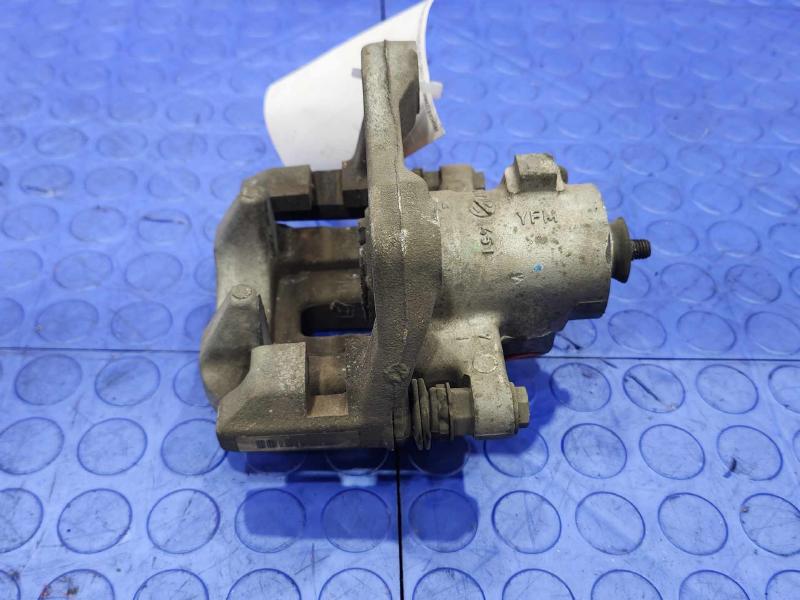 2014 Volkswagen Beetle Caliper