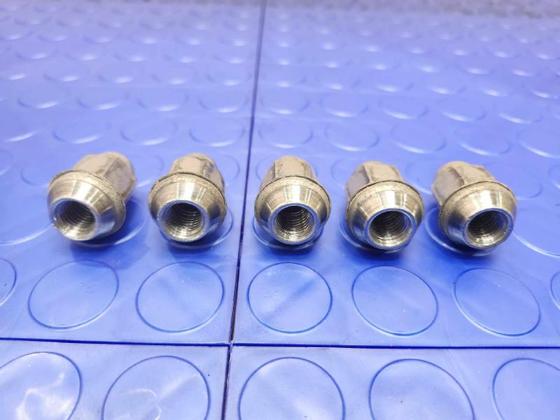 2019 Chevrolet Equinox Lug Nuts