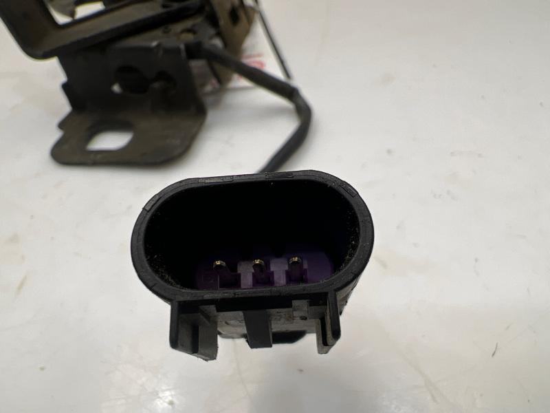 2012 Chevrolet Cruze Hood Latch