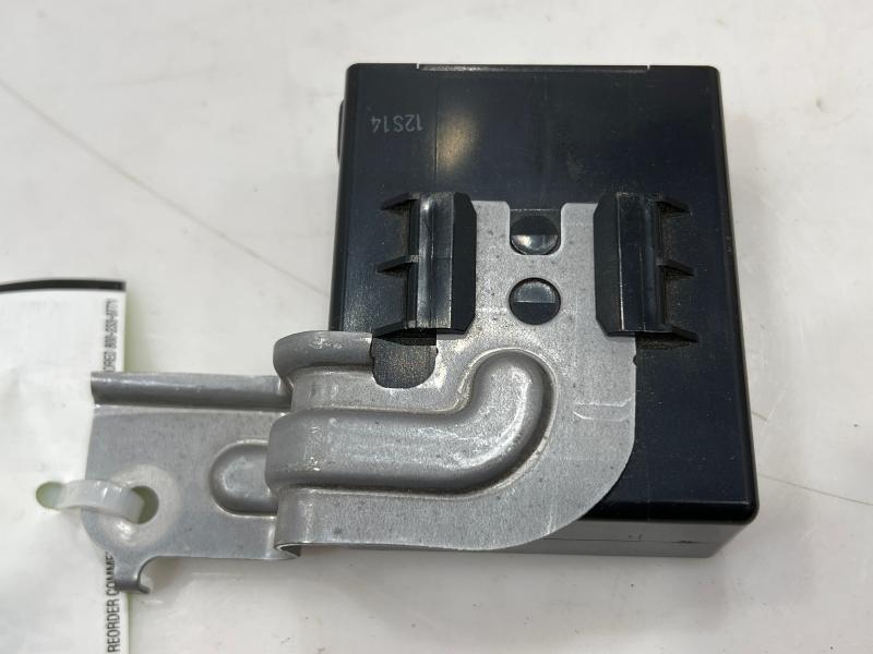 2016 Toyota Prius Chassis Brain Box