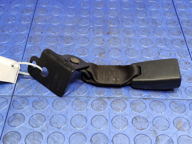 2007 Hummer H3 Rear Seat Belt