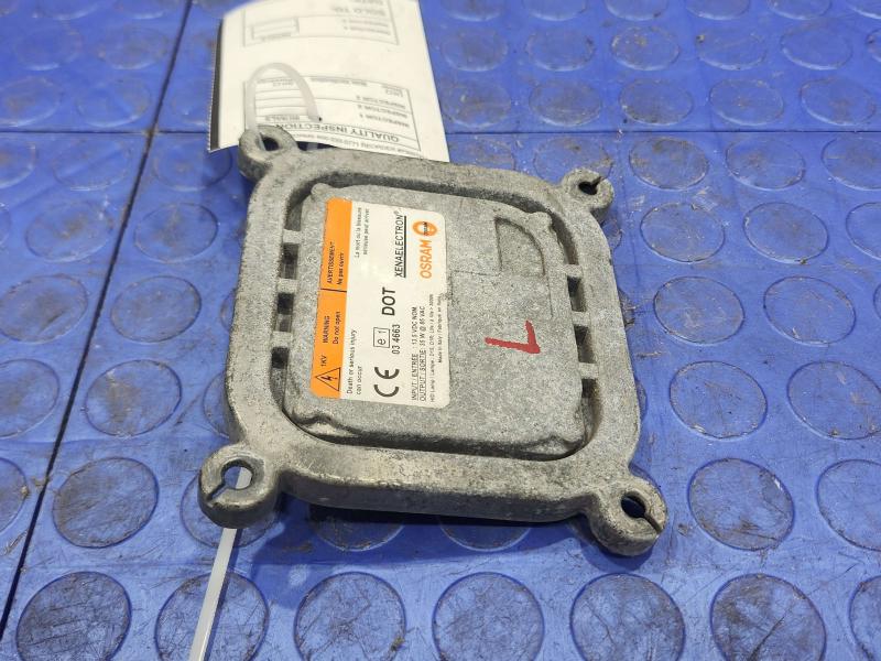 2014 Dodge Challenger Headlamp Assembly