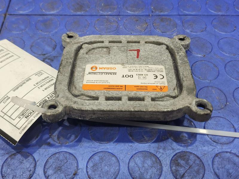 2014 Dodge Challenger Headlamp Assembly