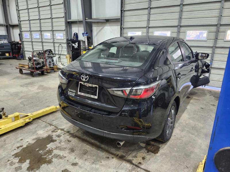 2019 Toyota Yaris Center Pillar
