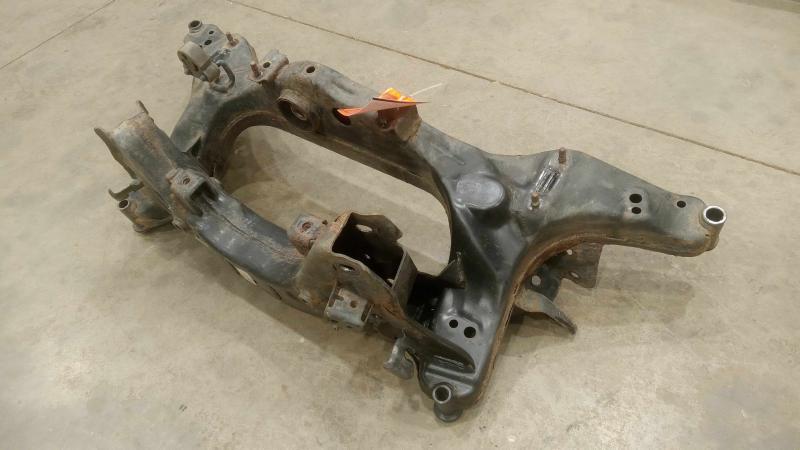 2015 Nissan Rogue Crossmember/Cradle/Undercarria