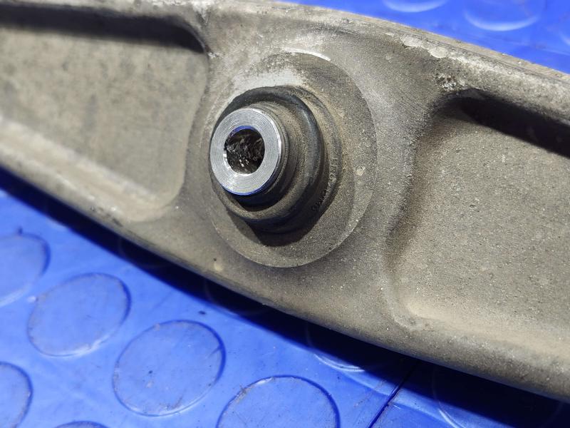 2008 Lexus LS 460 Lower Control Arm Rr