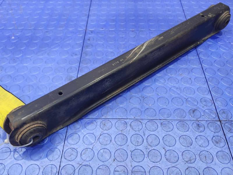 2007 Cadillac Escalade ESV Lower Control Arm Rr