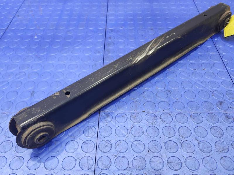 2007 Cadillac Escalade ESV Lower Control Arm Rr