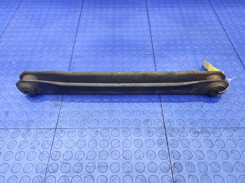 2007 Cadillac Escalade ESV Lower Control Arm Rr