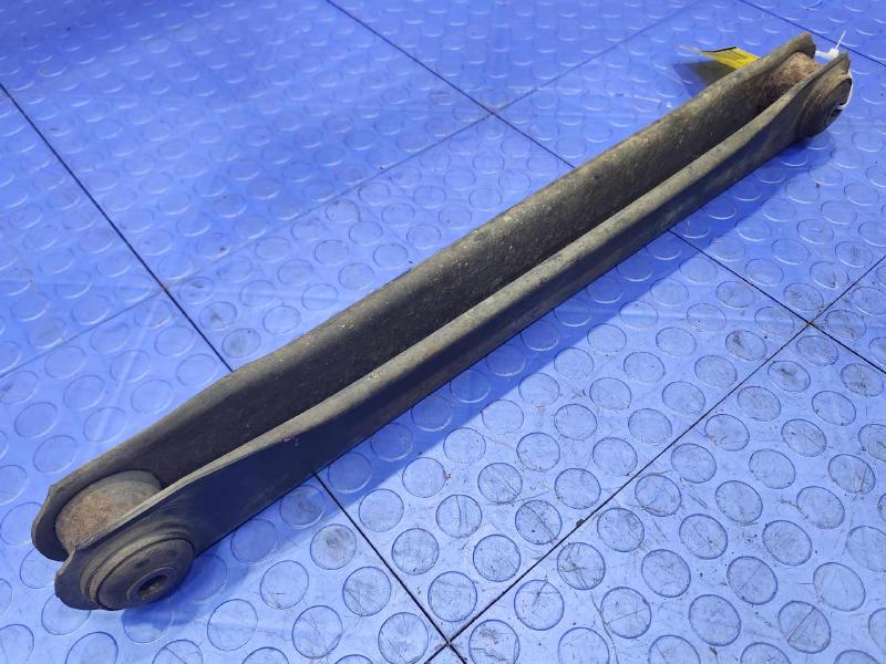 2007 Cadillac Escalade ESV Lower Control Arm Rr