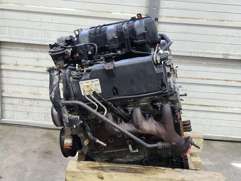 2004 Ford Explorer Engine Assembly/Motor