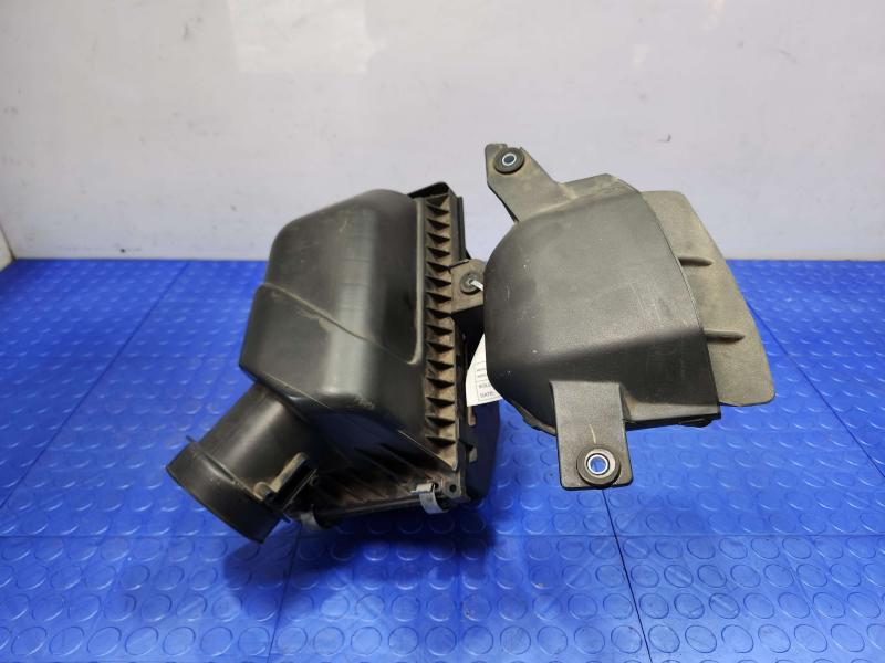 2011 Mazda CX-9 Air Cleaner
