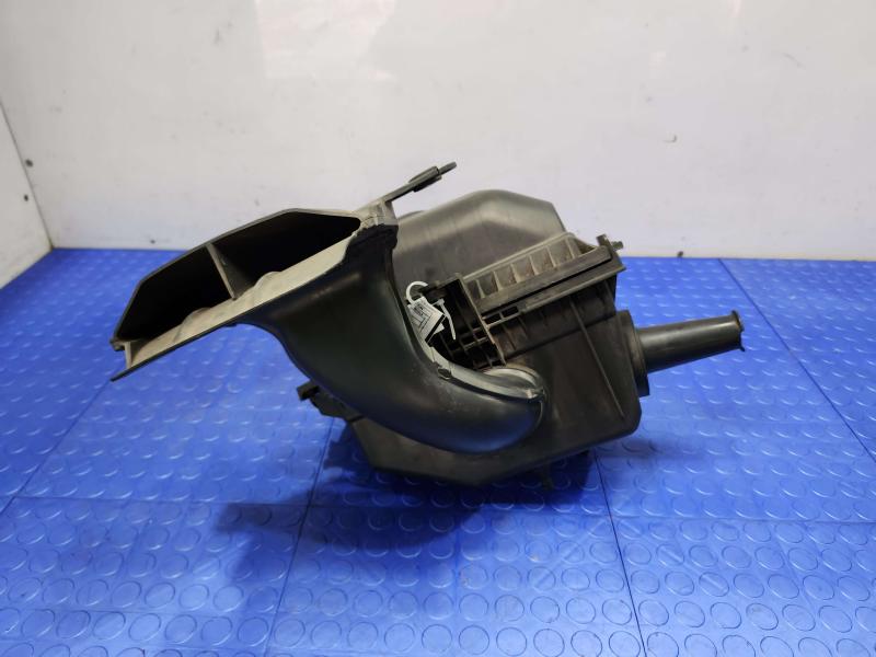 2011 Mazda CX-9 Air Cleaner