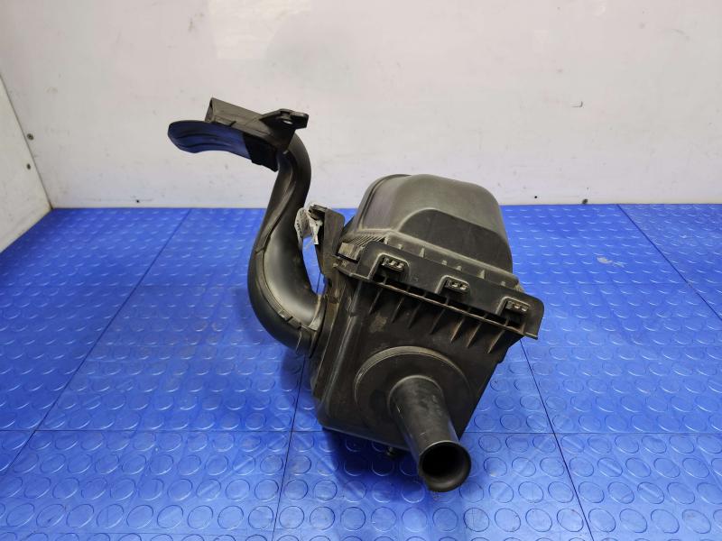 2011 Mazda CX-9 Air Cleaner