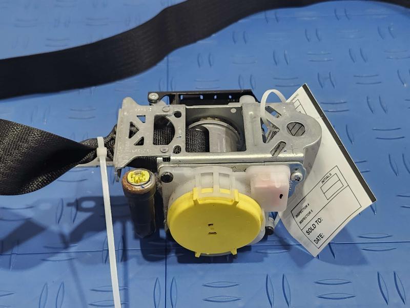 2014 Infiniti QX60 Front Seat Belt