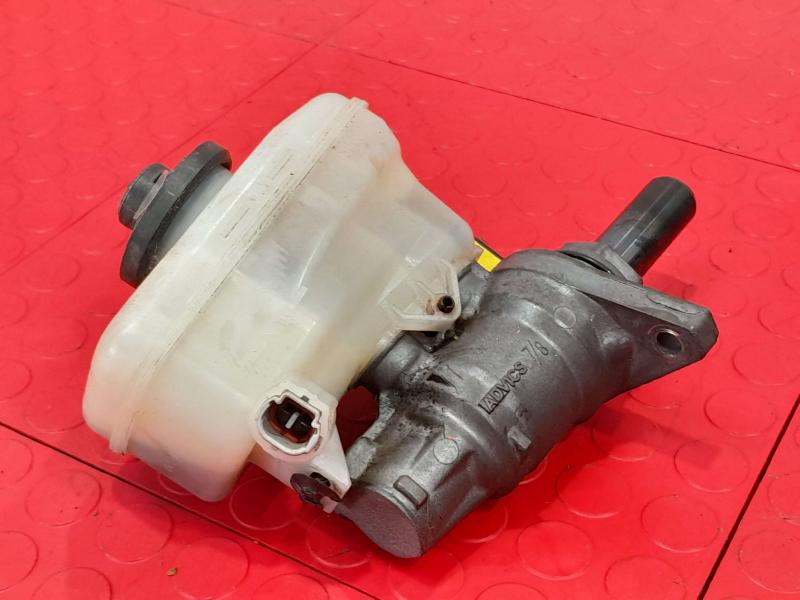 2007-2011 Lexus GS350 Brake Master Cylinder Assembly Genuine OEM 4702830030