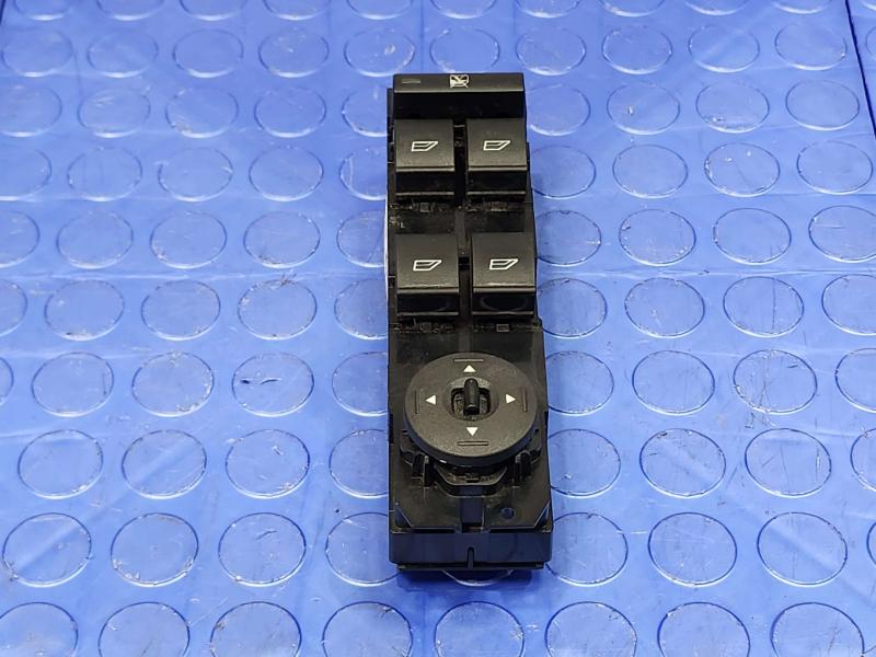2014 Ford Focus Door Switch Front