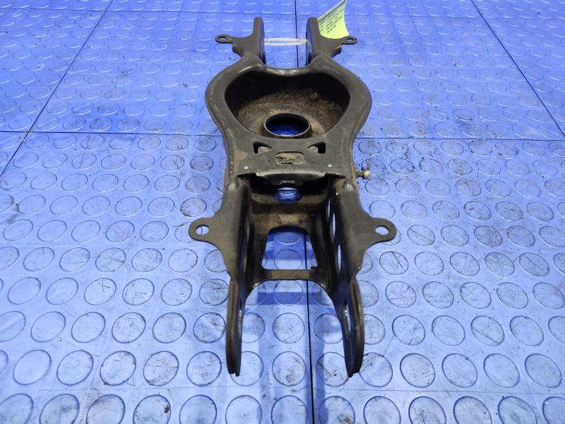 2016 Cadillac ATS Lower Control Arm Rr