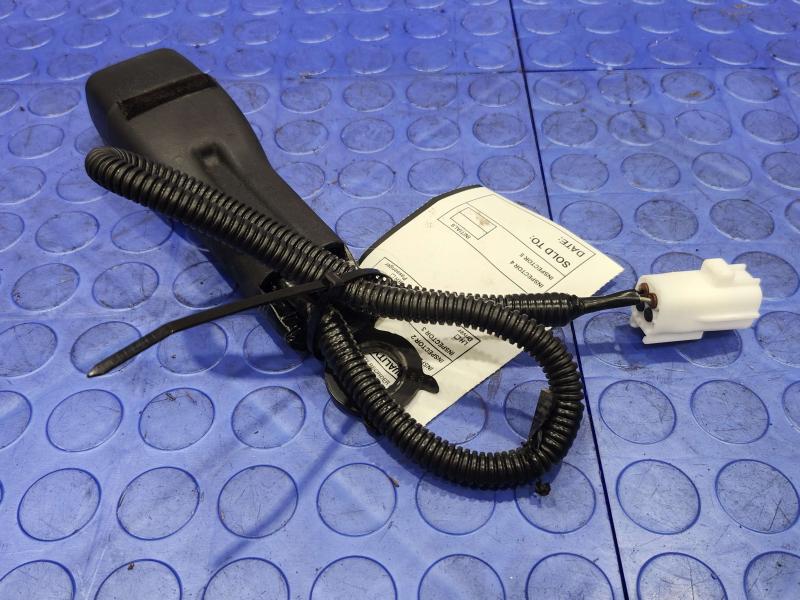 2017 Toyota Prius Front Seat Belt