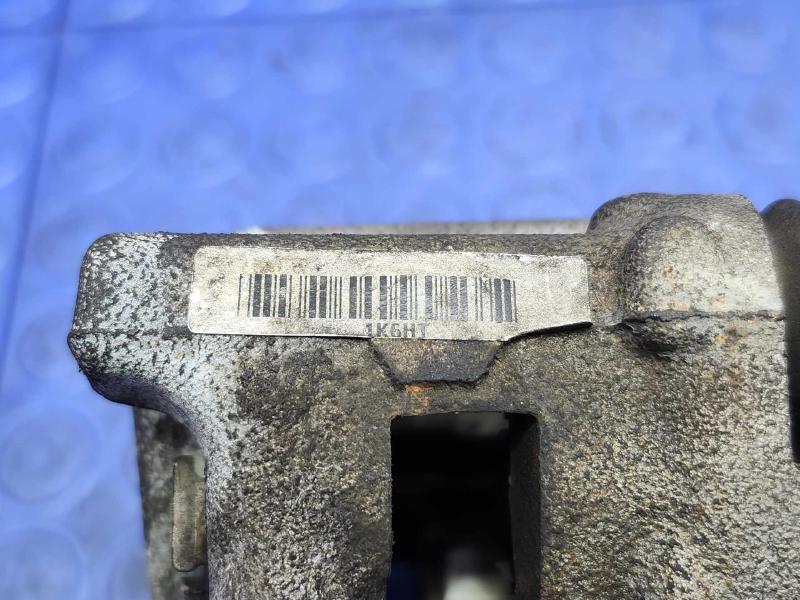 2013 Volkswagen Beetle Caliper